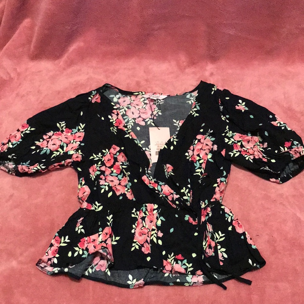 NWT Miss Selfridge Petites Black & Pink Floral Peplum Top sz 4